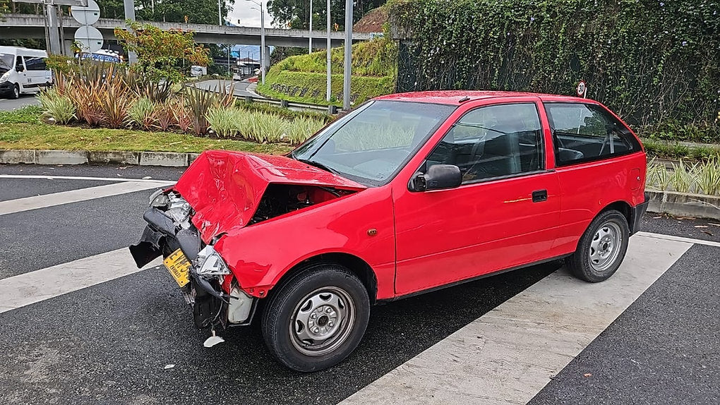 CHEVROLET SWIFT 1.0. CHOQUE FRONTAL